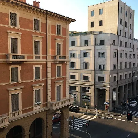 Victoria Station Bologna